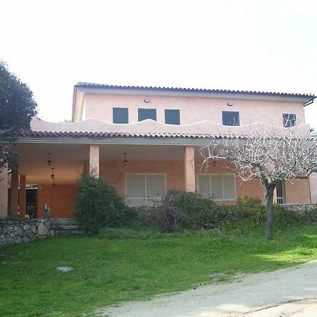 Padru Fumu Ludurru Farm Stay מראה חיצוני תמונה
